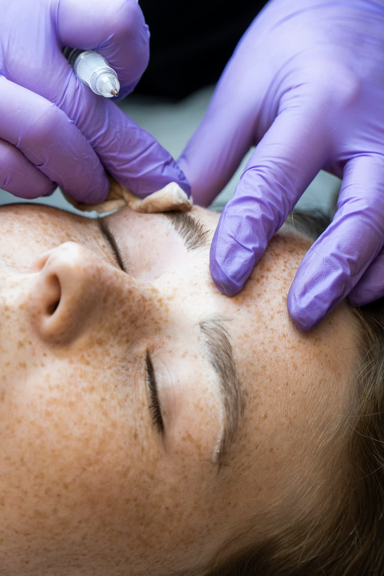 Augenbrauen Permanent Make-up bei RISO Bayreuth